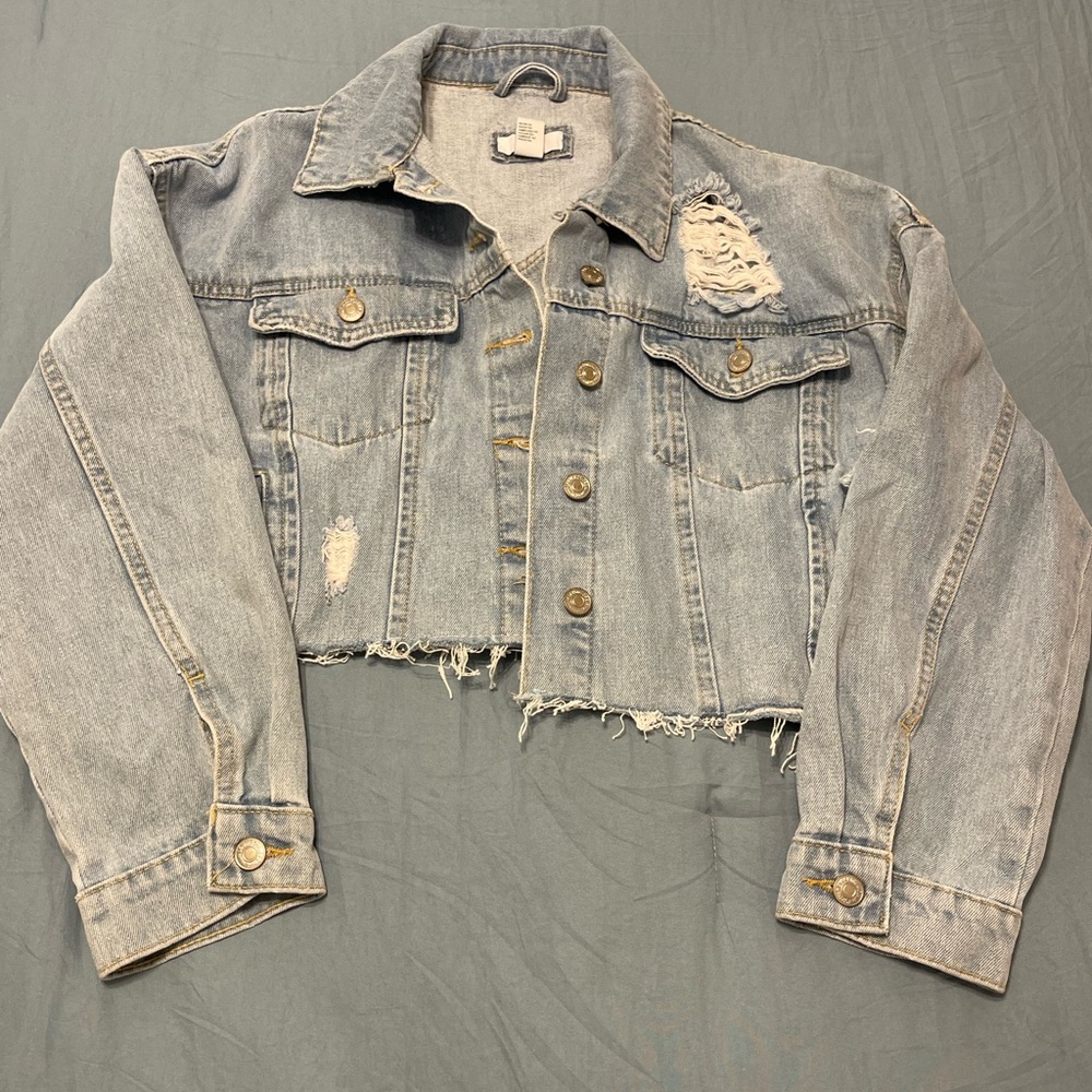 Forever 21 Cropped Light Blue Denim Jacket